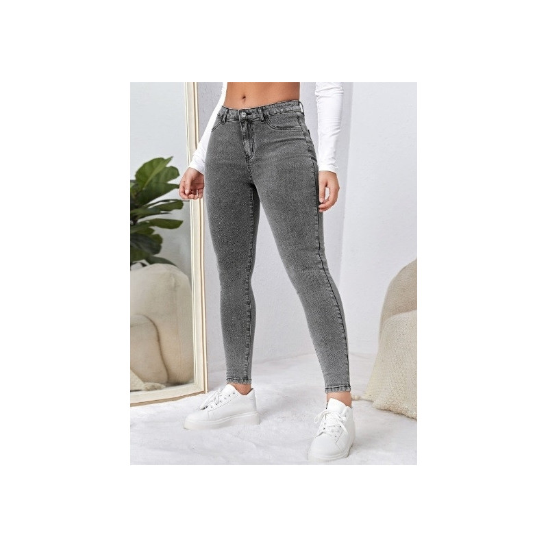 Blugi Skinny cu Buzunare Oblice pentru Femei – Confort și Stil Casual