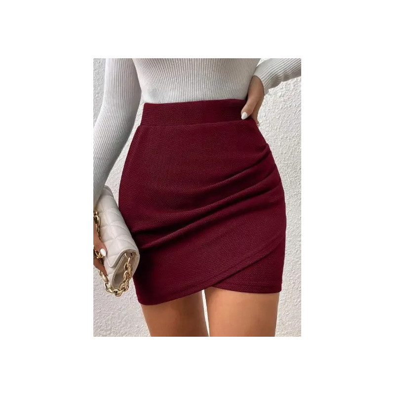 Fustă Bodycon cu Talie Înaltă și Margine Tip Tulipă – Fustă Roșie cu Textură și Crepuri